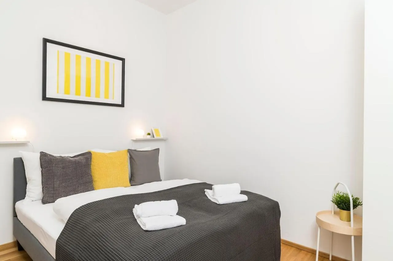 Prater Balcony Suite Βιέννη Αυστρία
